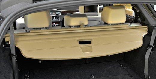 Example of a tan automotive silhouette cover in a SUV
